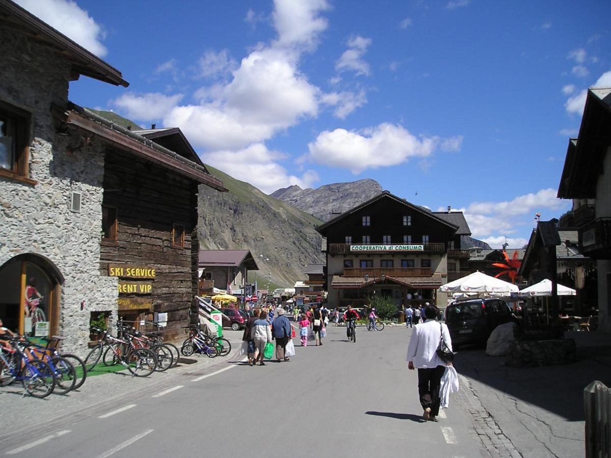 Chalet Meridiana Appartamento 7 Livigno Luaran gambar